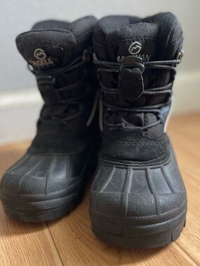 Magellan Outdoors Kids Black Waterproof Winter Boots